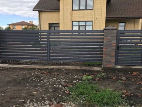 Забор жалюзи 72 метра фото в Красногорске